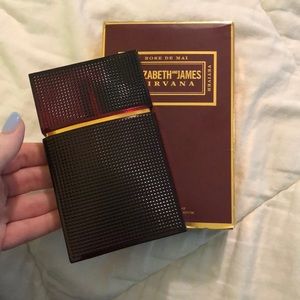 Elizabeth and James Rose Fragrance